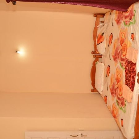 Sheeba'S Homestay Kochi Exterior photo