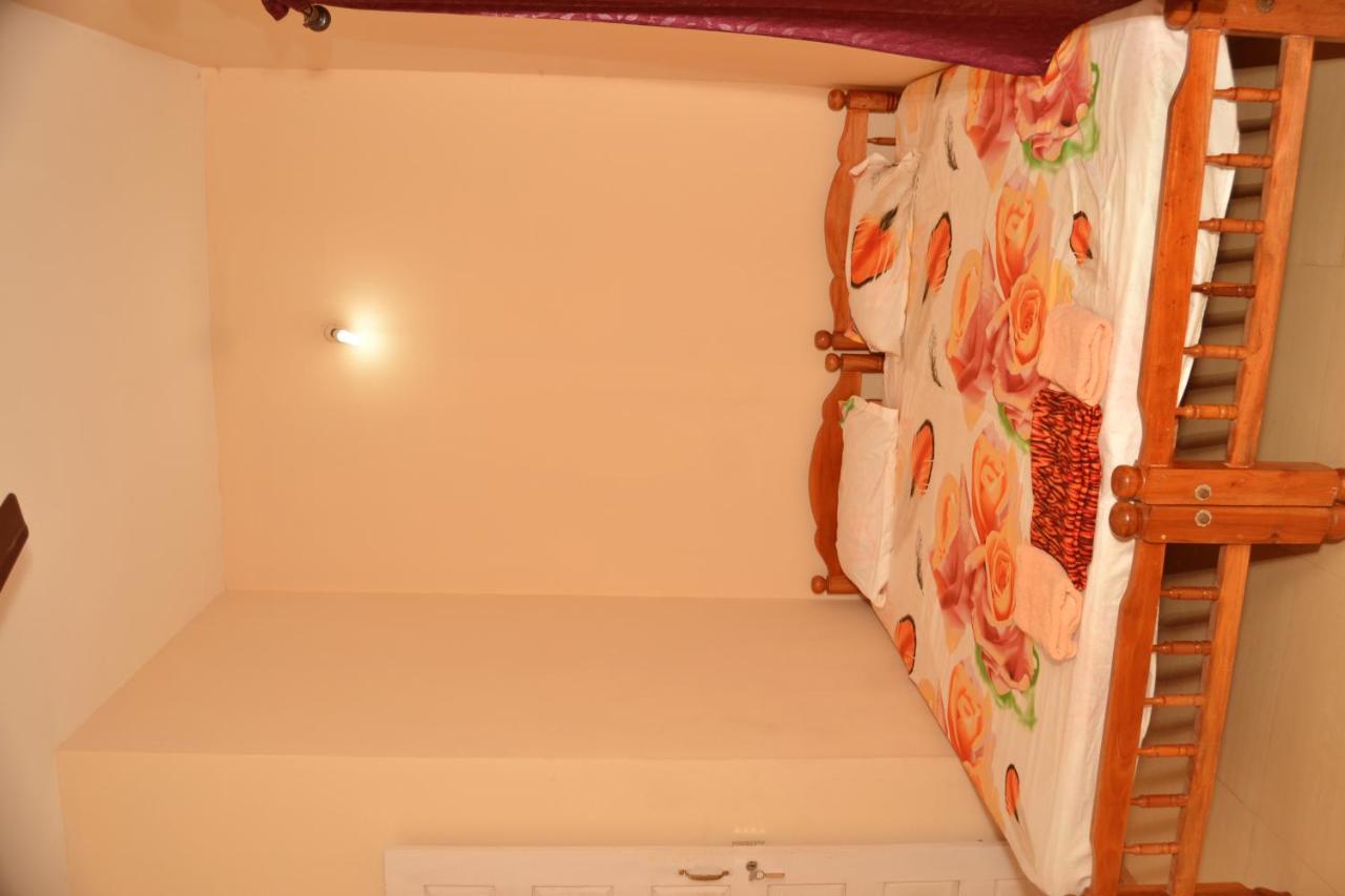 Sheeba'S Homestay Kochi Exterior photo